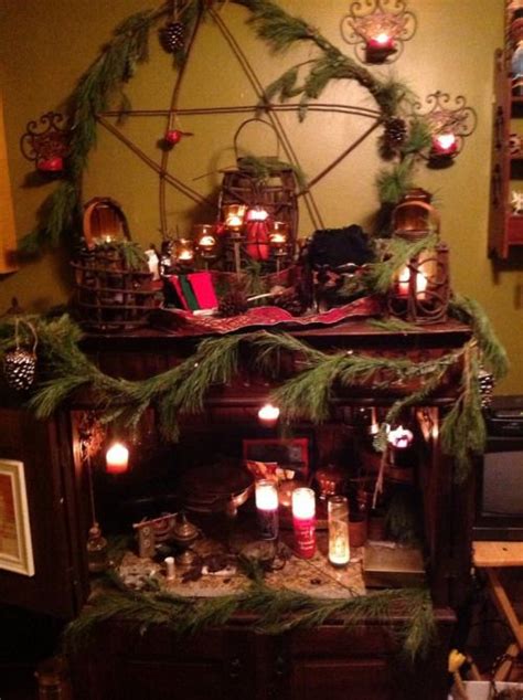 Magical Merry-making: Wiccan Decorations for a Joyful Yule